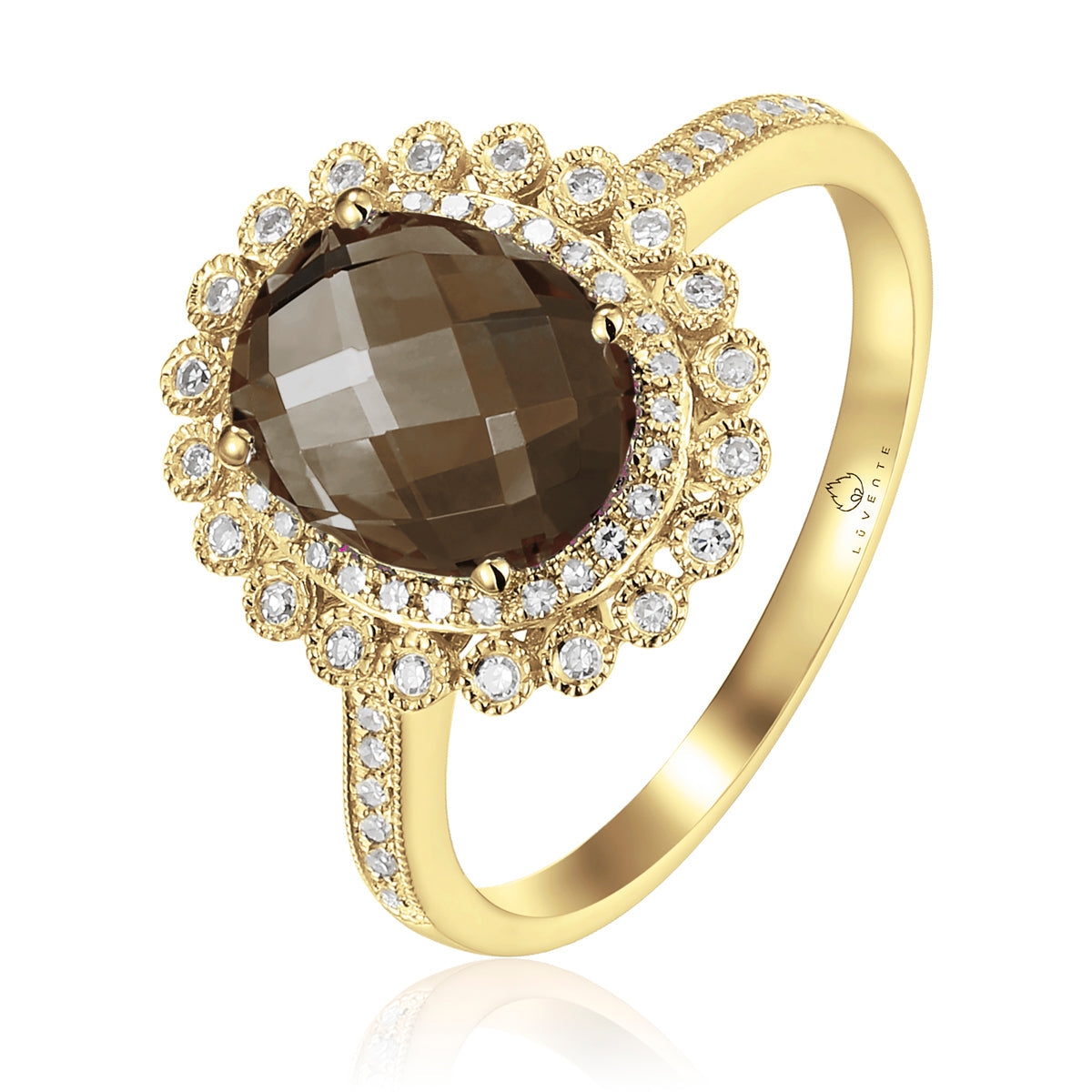 Intricately carved floral patterns and gemstones in the center adds to the ring's luxurious aura.