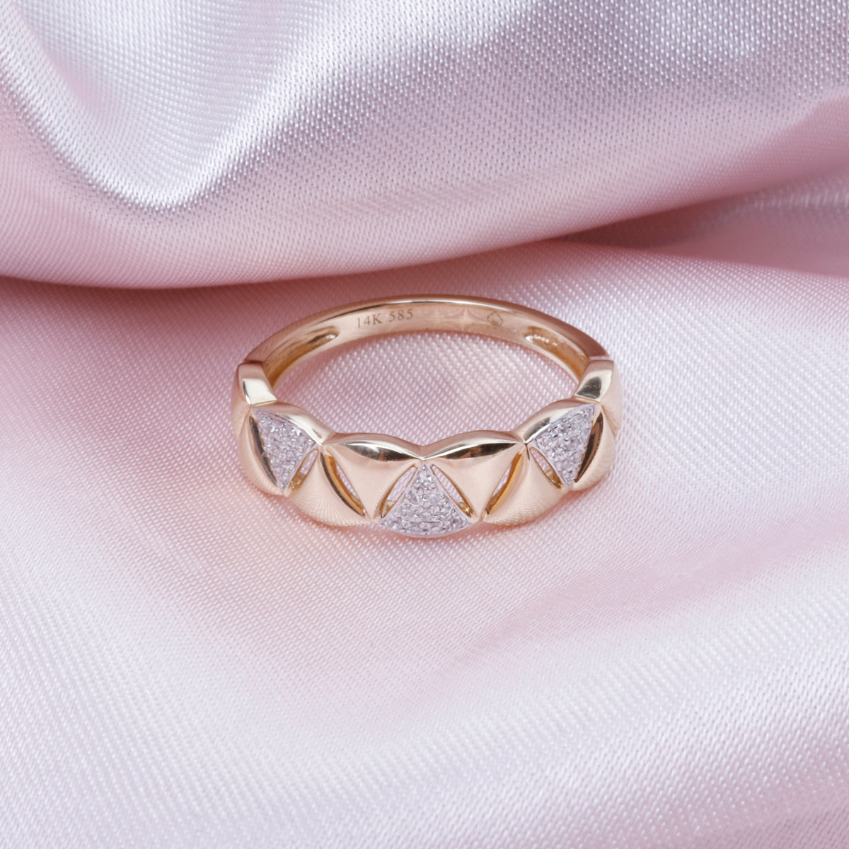 Lotus Diamond Band