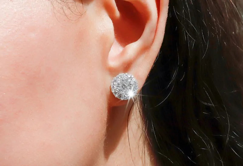 5 Reasons Why Luvente Diamond Earrings Are a Must-Have for Women