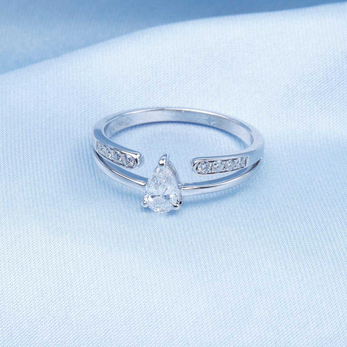 Contemporary Pear Shaped Ring