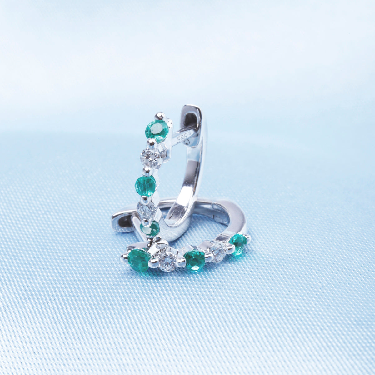 Round Graduated Huggies