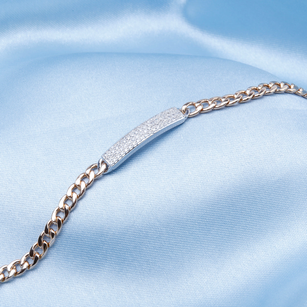 Thick Chian Diamond Tag Bracelet