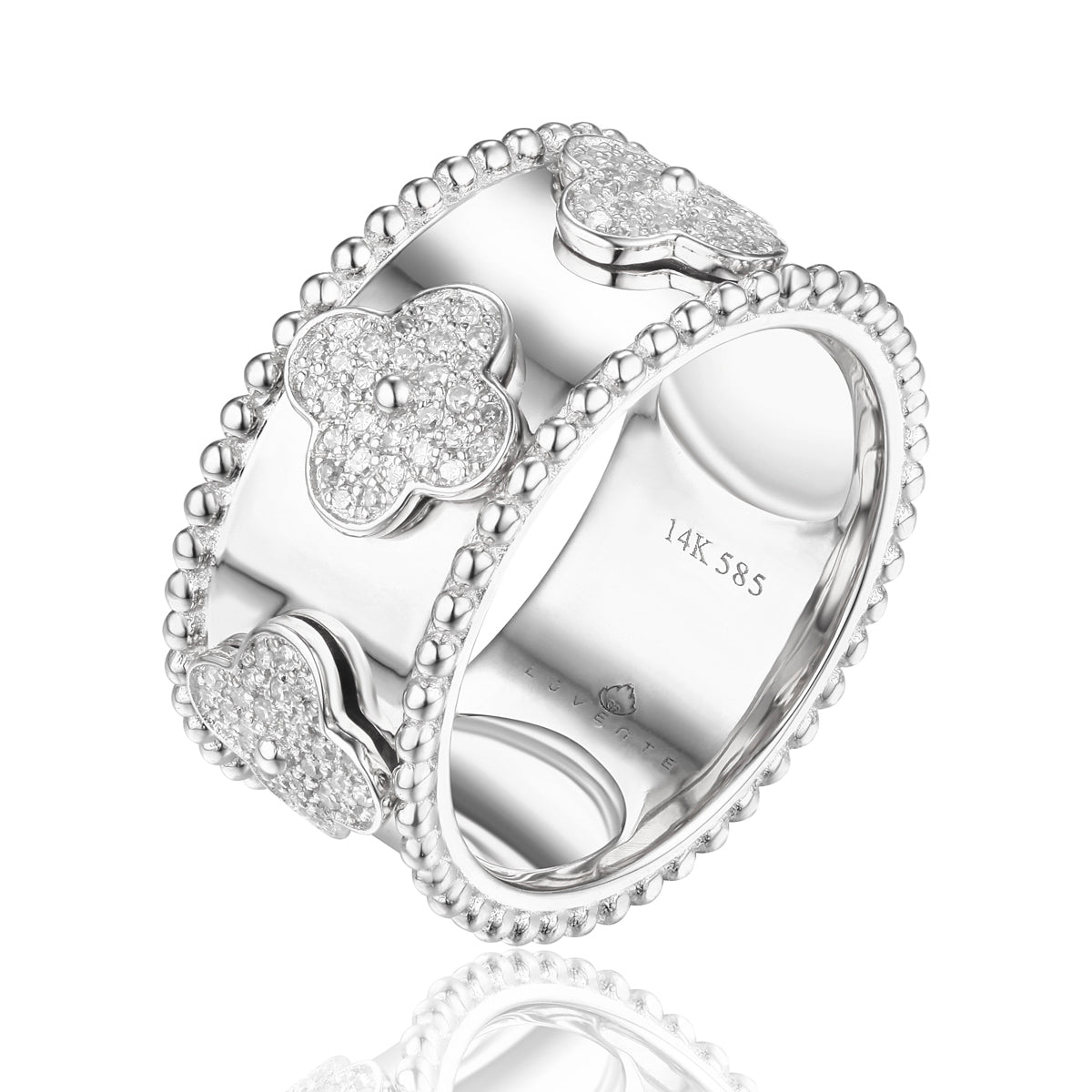 Discover elegance with the Alhambra Wide Band ring in 14k gold, encrusted with sparkling diamonds. 