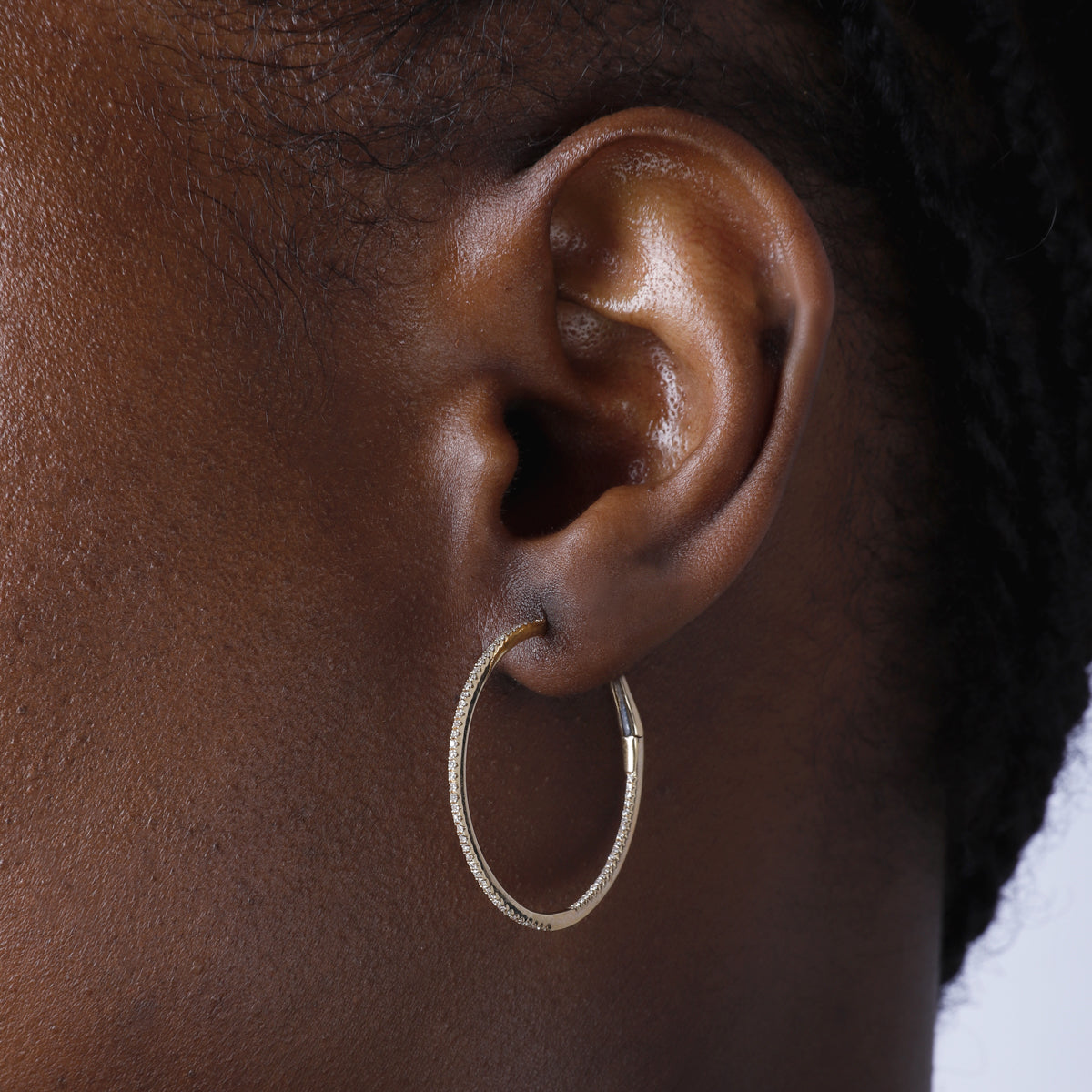 Diamond Round Hoops