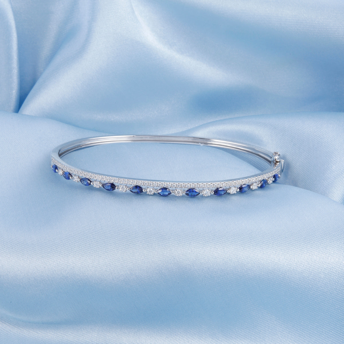 Graceful Twin Bangle