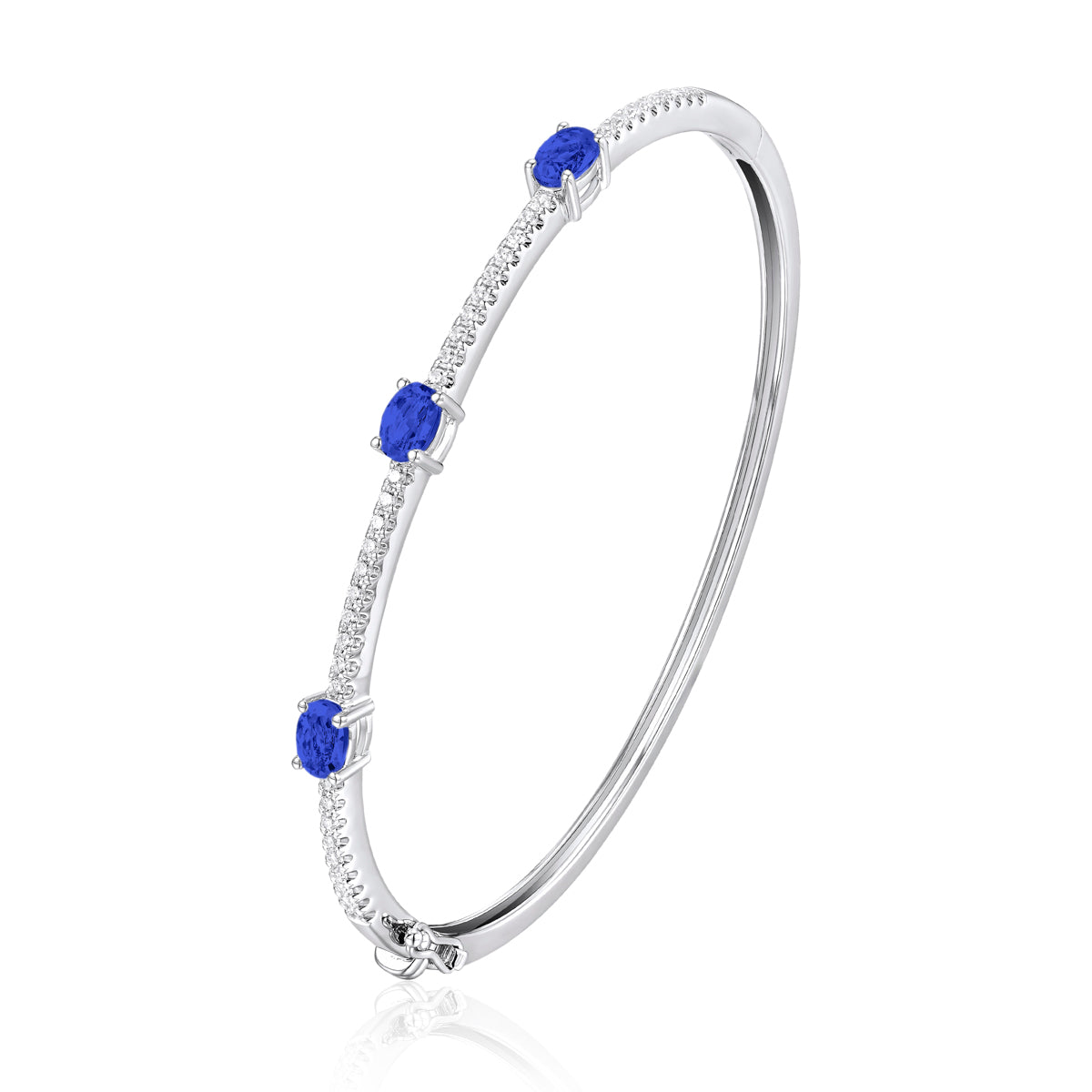 Statement Oval Bangle