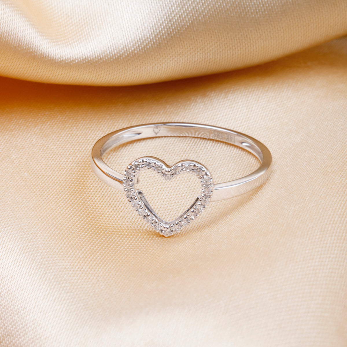 Heart Diamond Ring