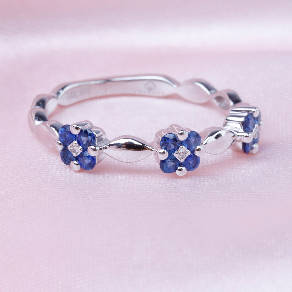 Three Flower Ring