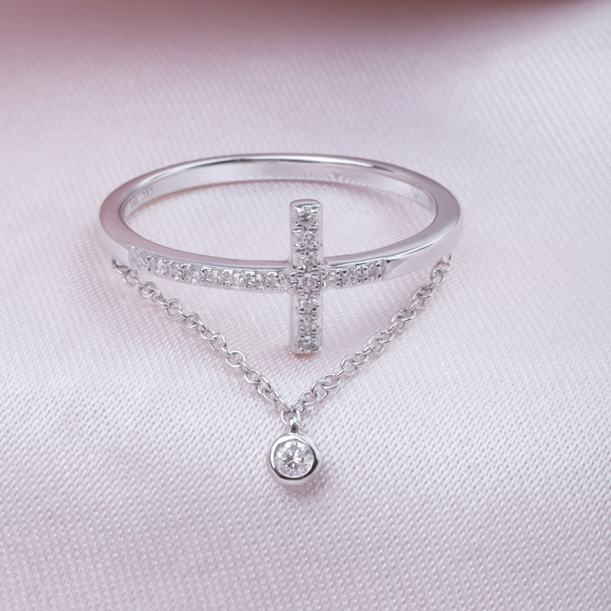 Cross Chain Ring
