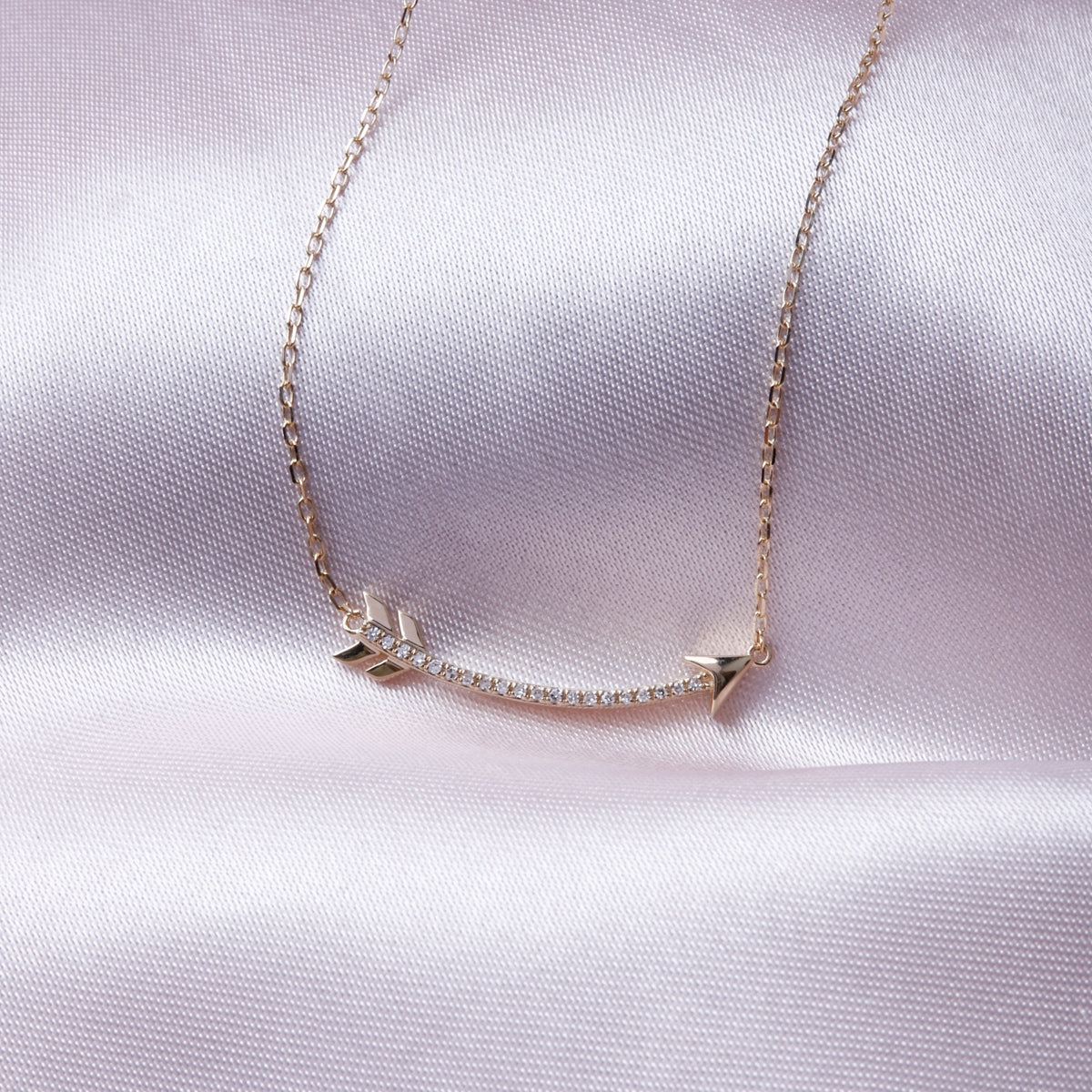 Diamond Arrow Necklace that is elegant and trendy. Crafted with precision and sparkling diamonds.