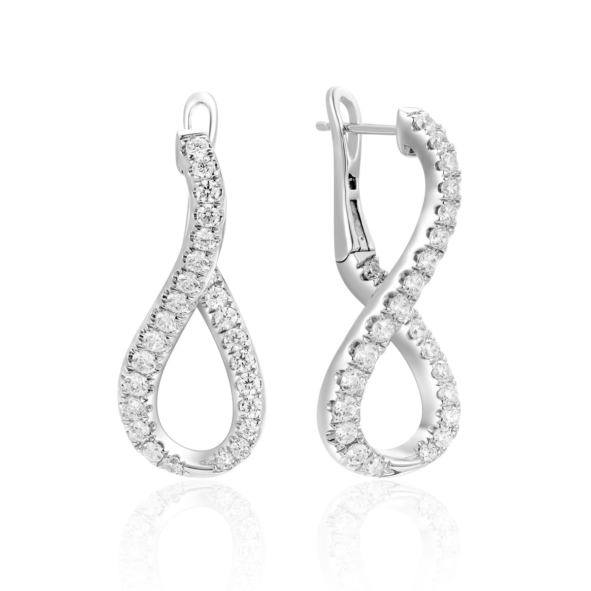 Figure Eight Studded Earring