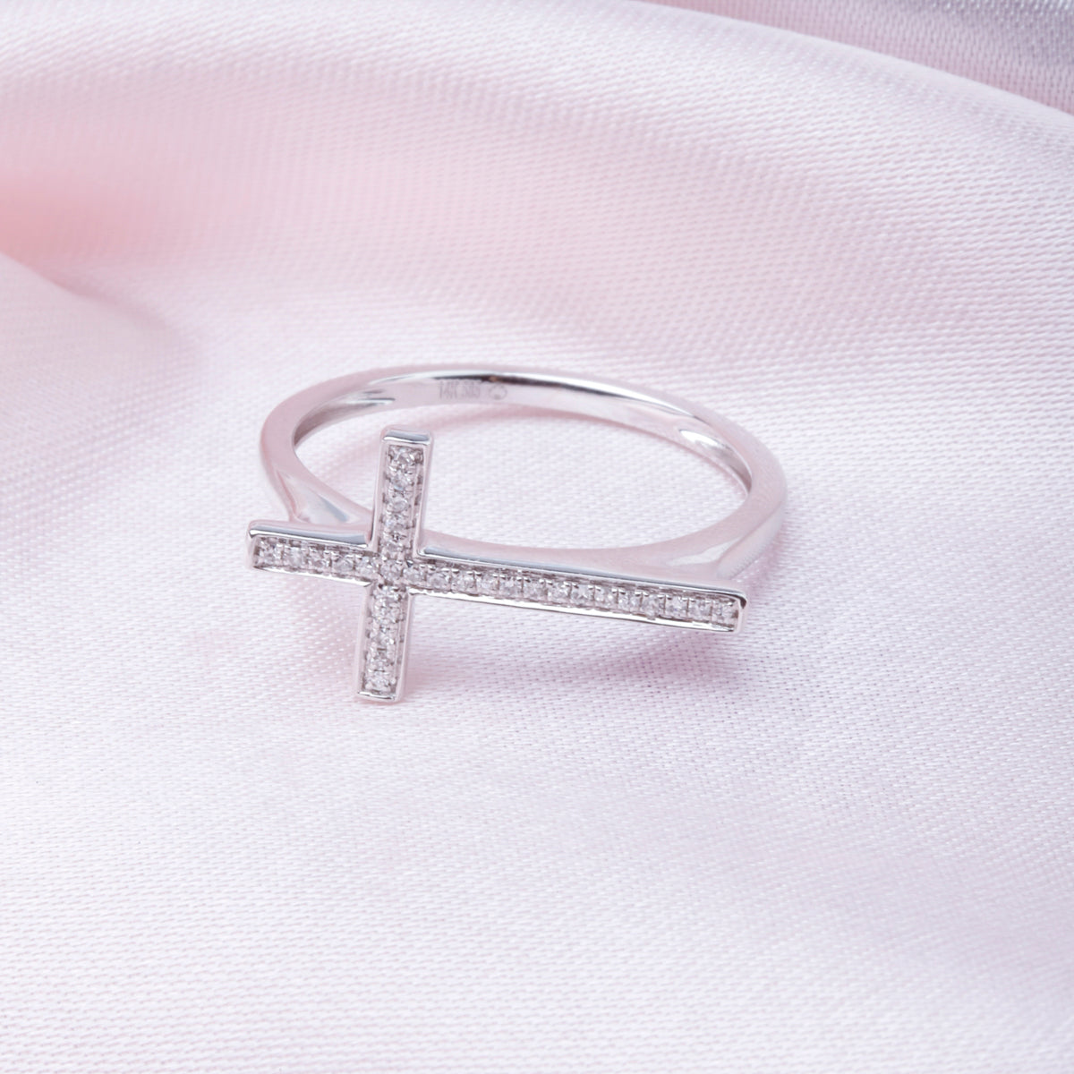 Side Cross Ring