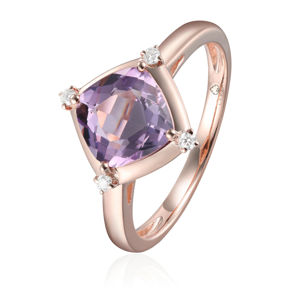 Stunning ring with a gemstone at an angle with diamonds at each corner to accentuate its color. 