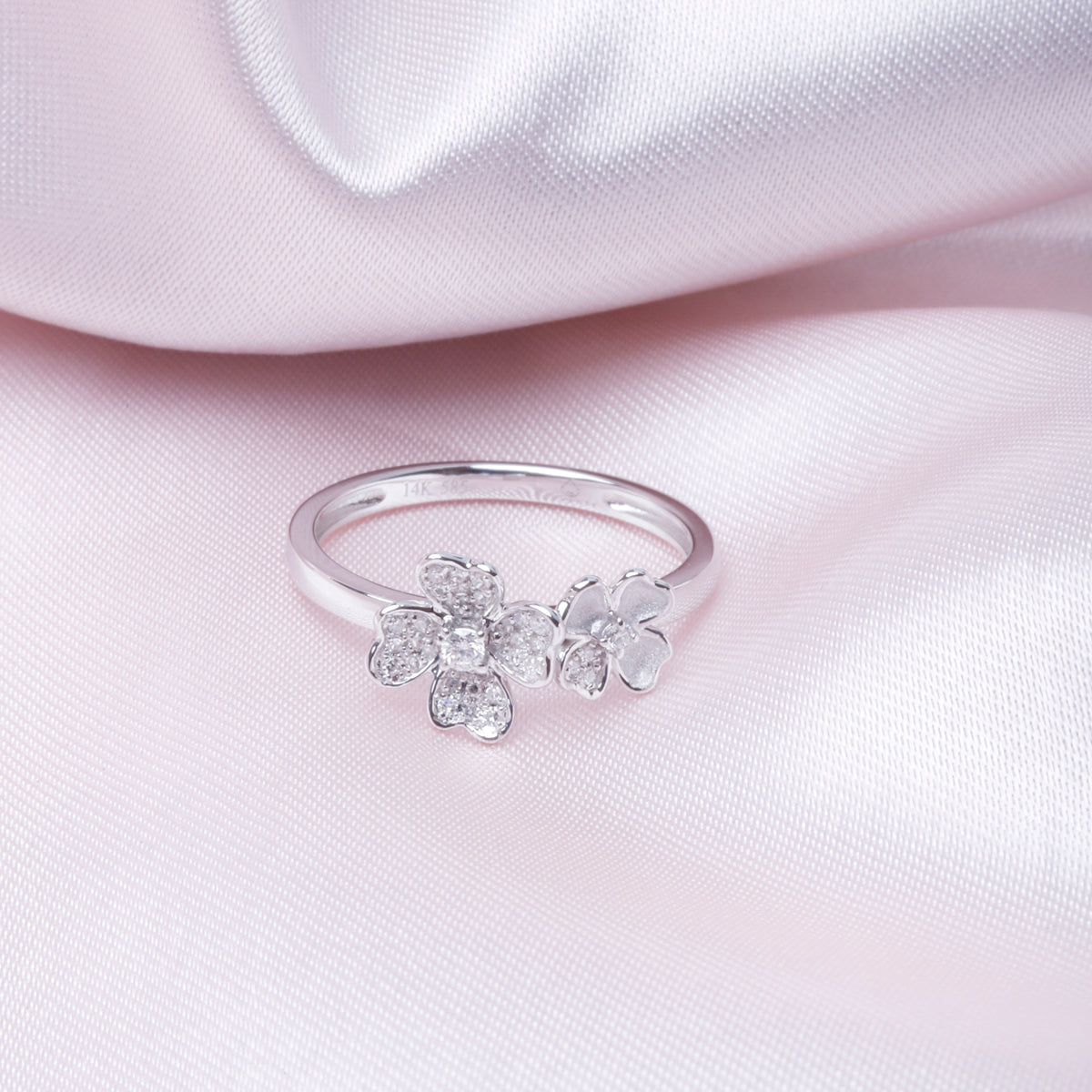 Two Flowers Diamond Ring