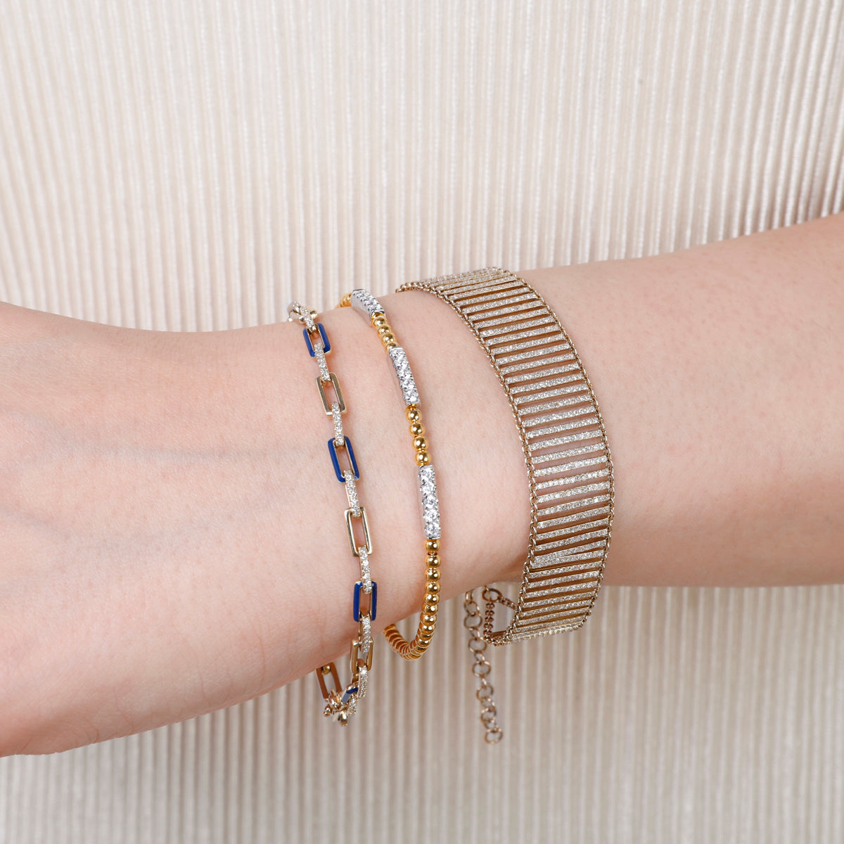 Diamond Pave Station Bar Bangle