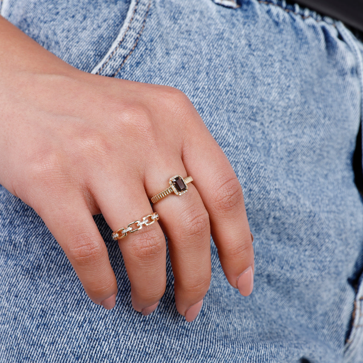 Ribbed Radiant Halo Cut