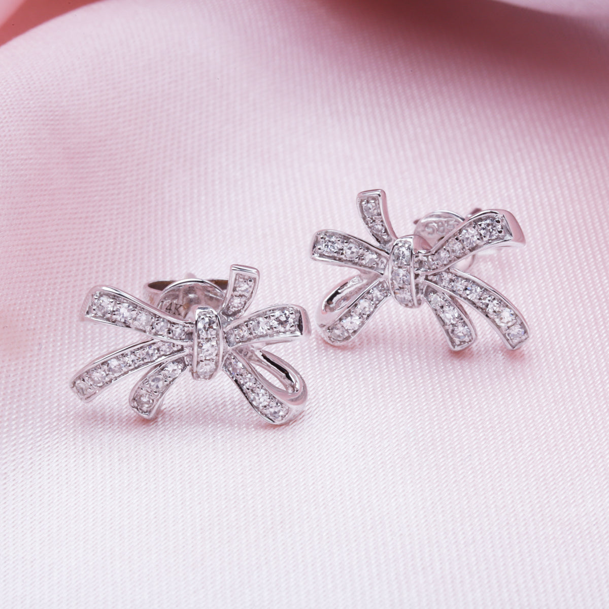 Diamond Layered Bow Studs