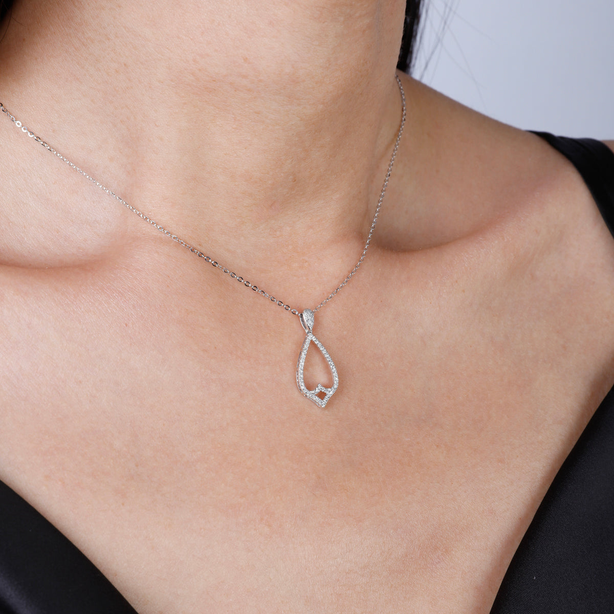 Lusso Diamond Necklace
