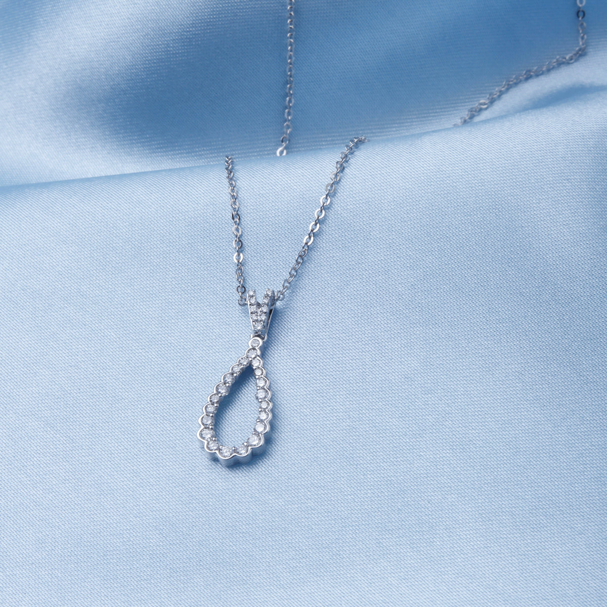 Teardrop Necklace