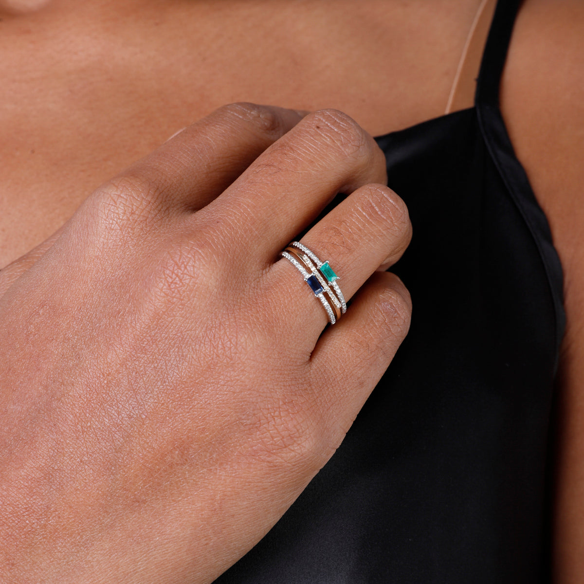 Crafted with sleek sophistication. Golden bar of alluring diamonds, showcased in polished 14K ring.
