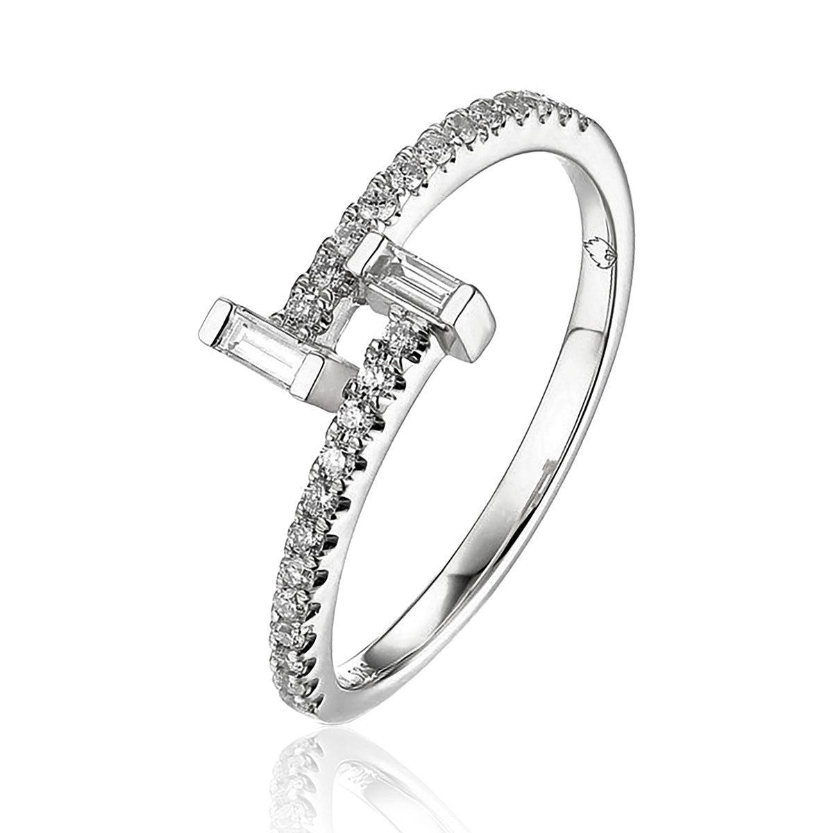 Pavé Split Bar Ring
