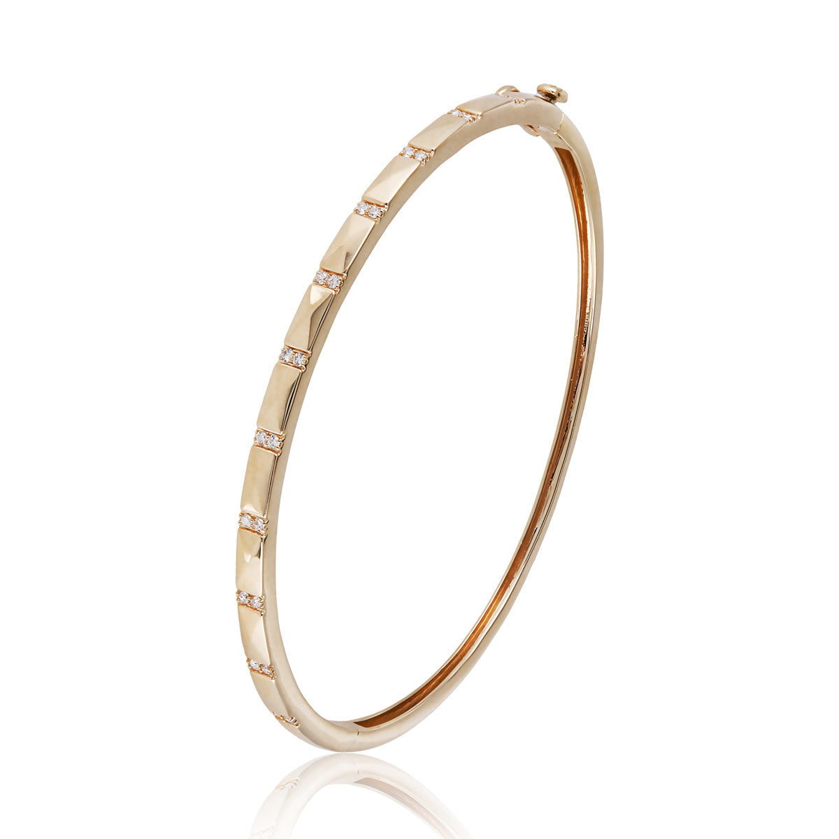 The Aurelia Bangle