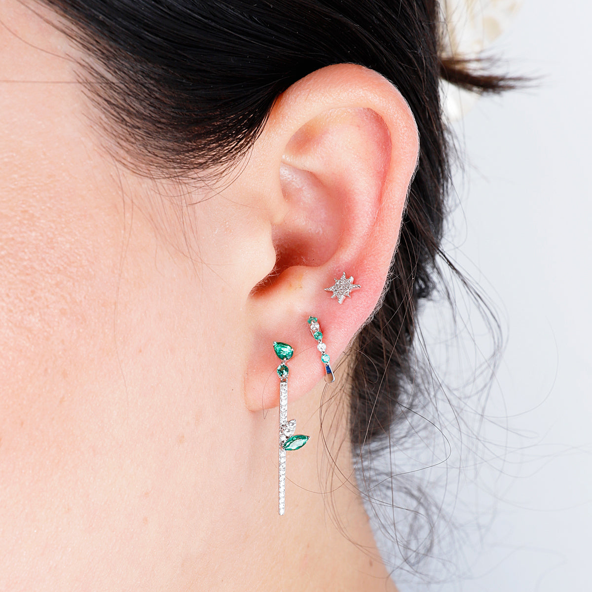 Gilded Vine Bar Earring