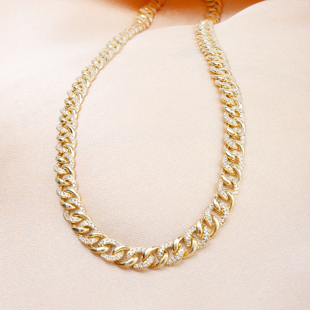 Delicate Chain Necklace