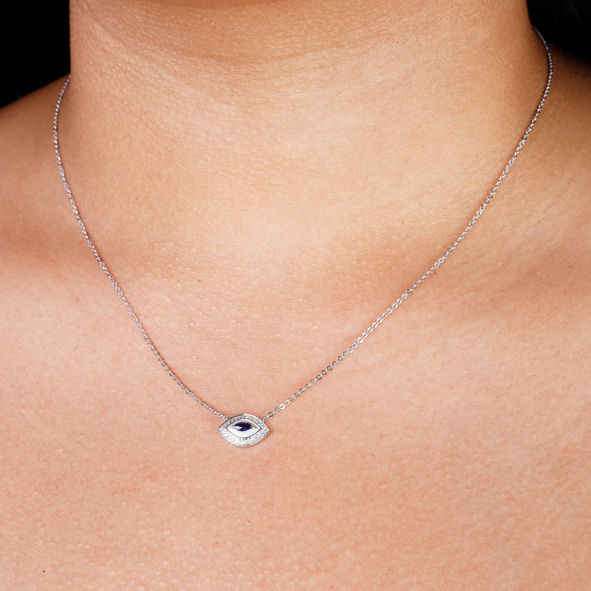 Marquise Gaze Necklace