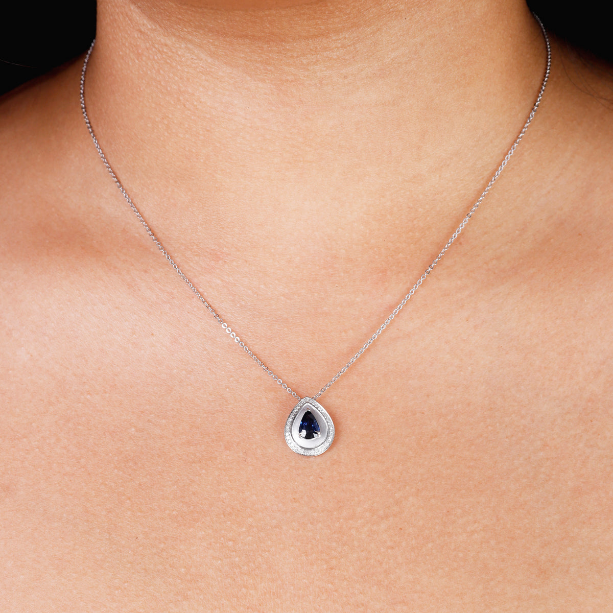 Sun Gilded Teardrop Necklace