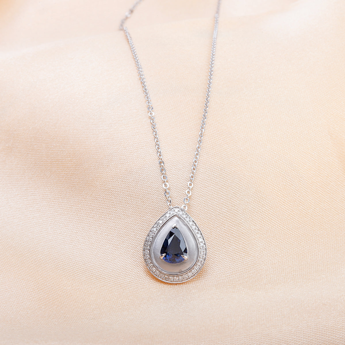 Sun Gilded Teardrop Necklace
