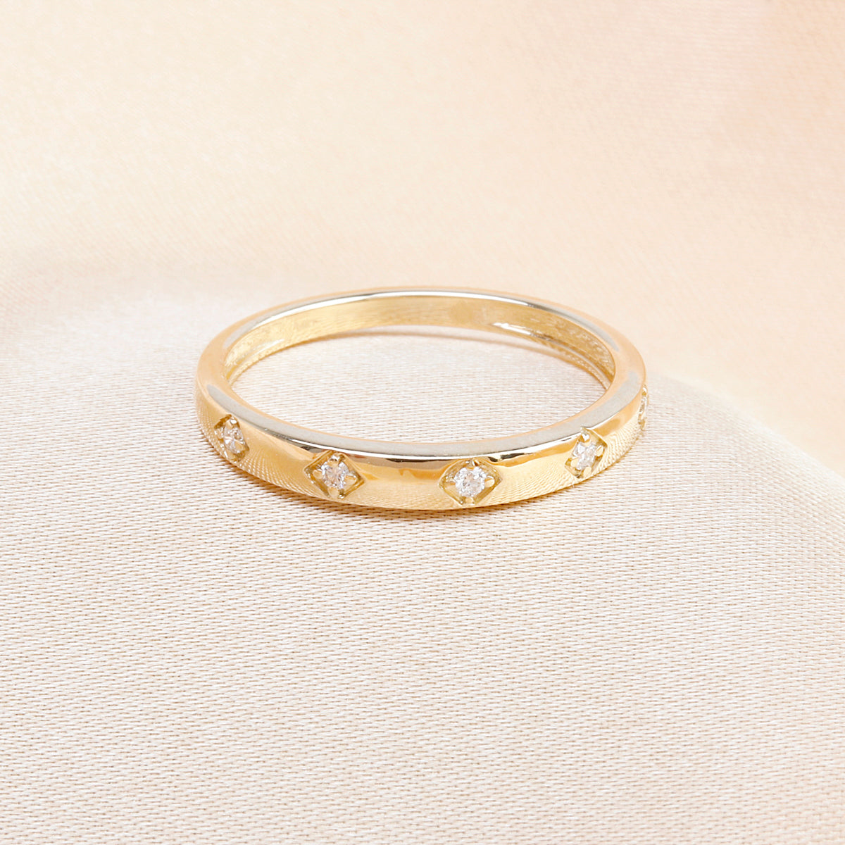 Stella Star Diamond Ring