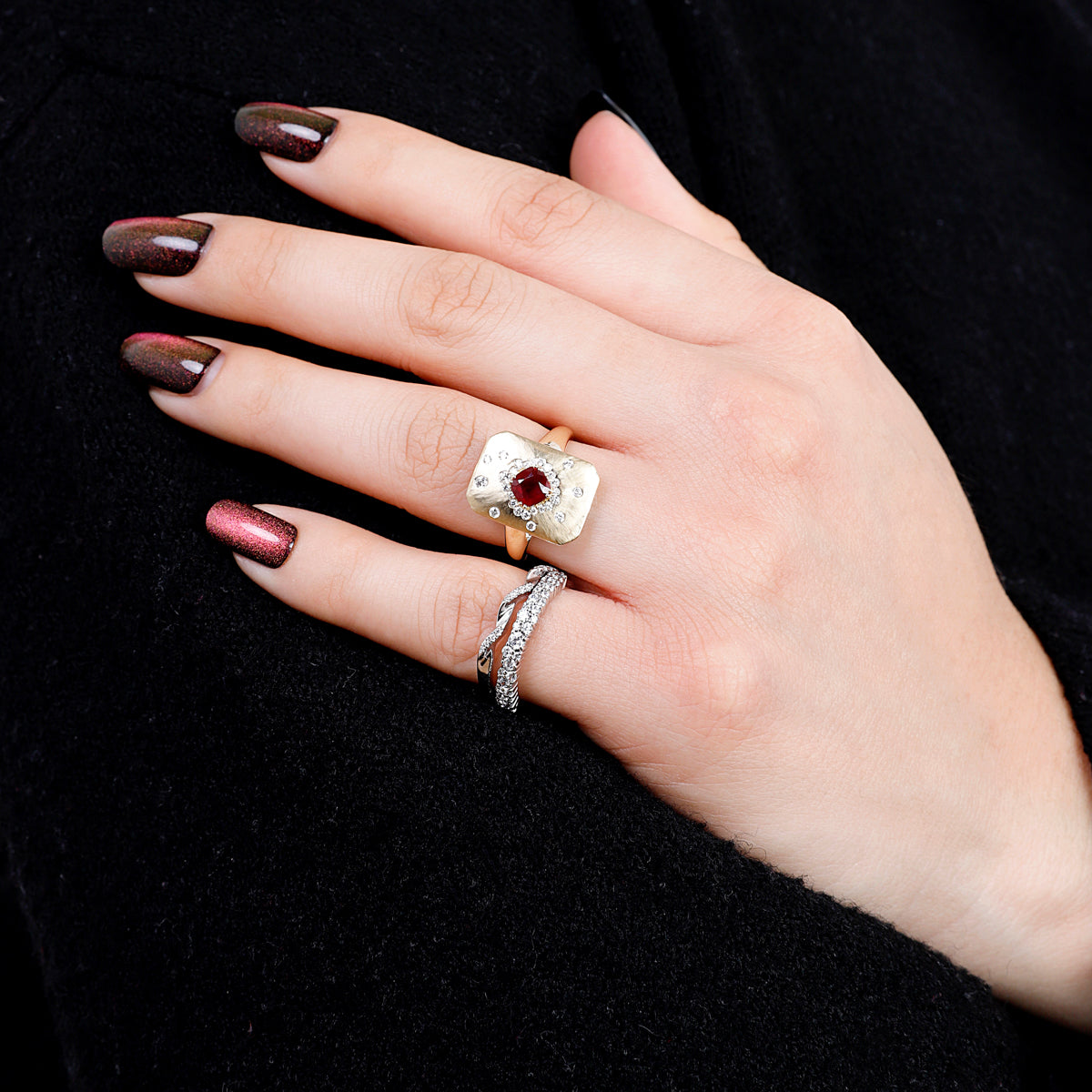 Precious Statement Speckle Ring