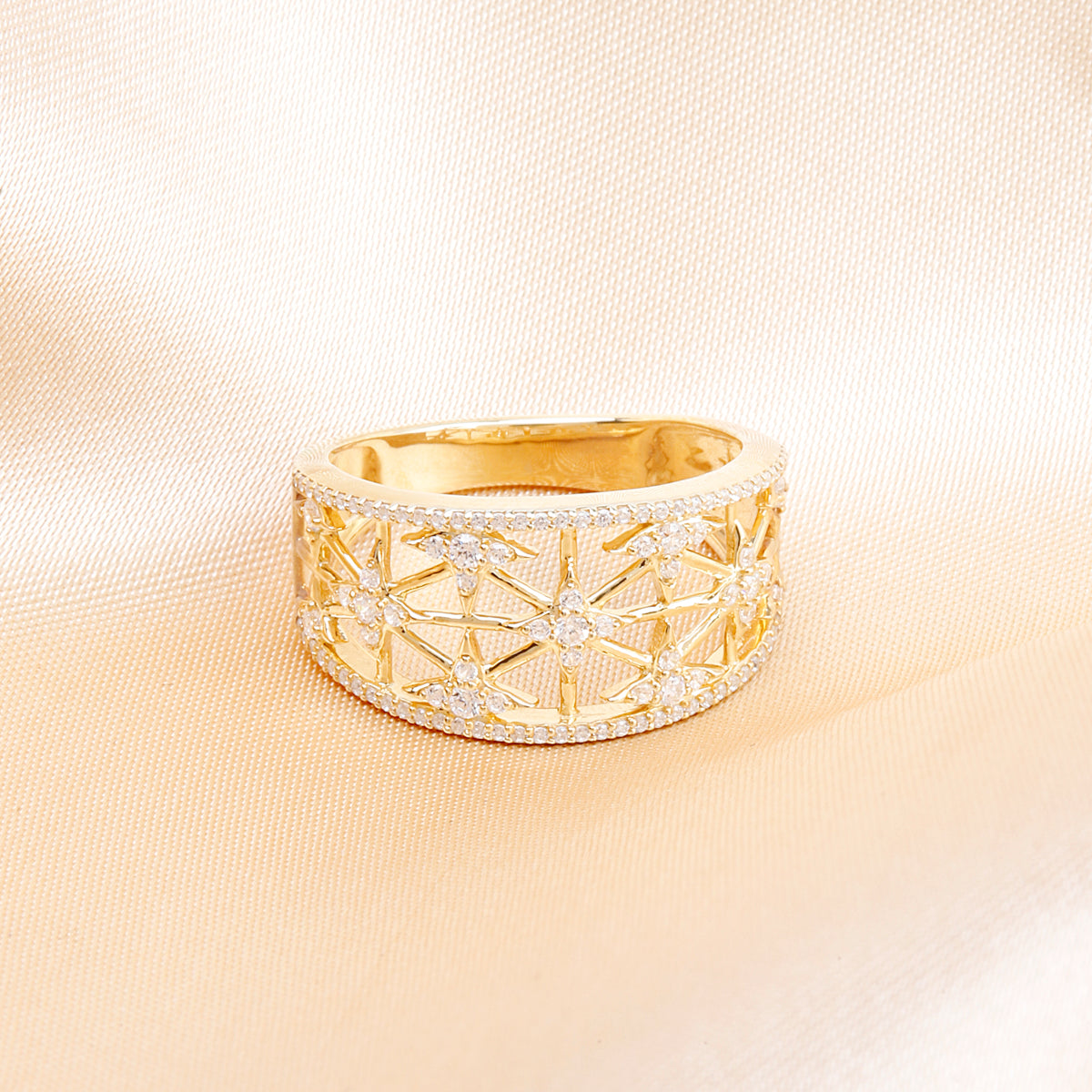 Celestial Lattice Ring