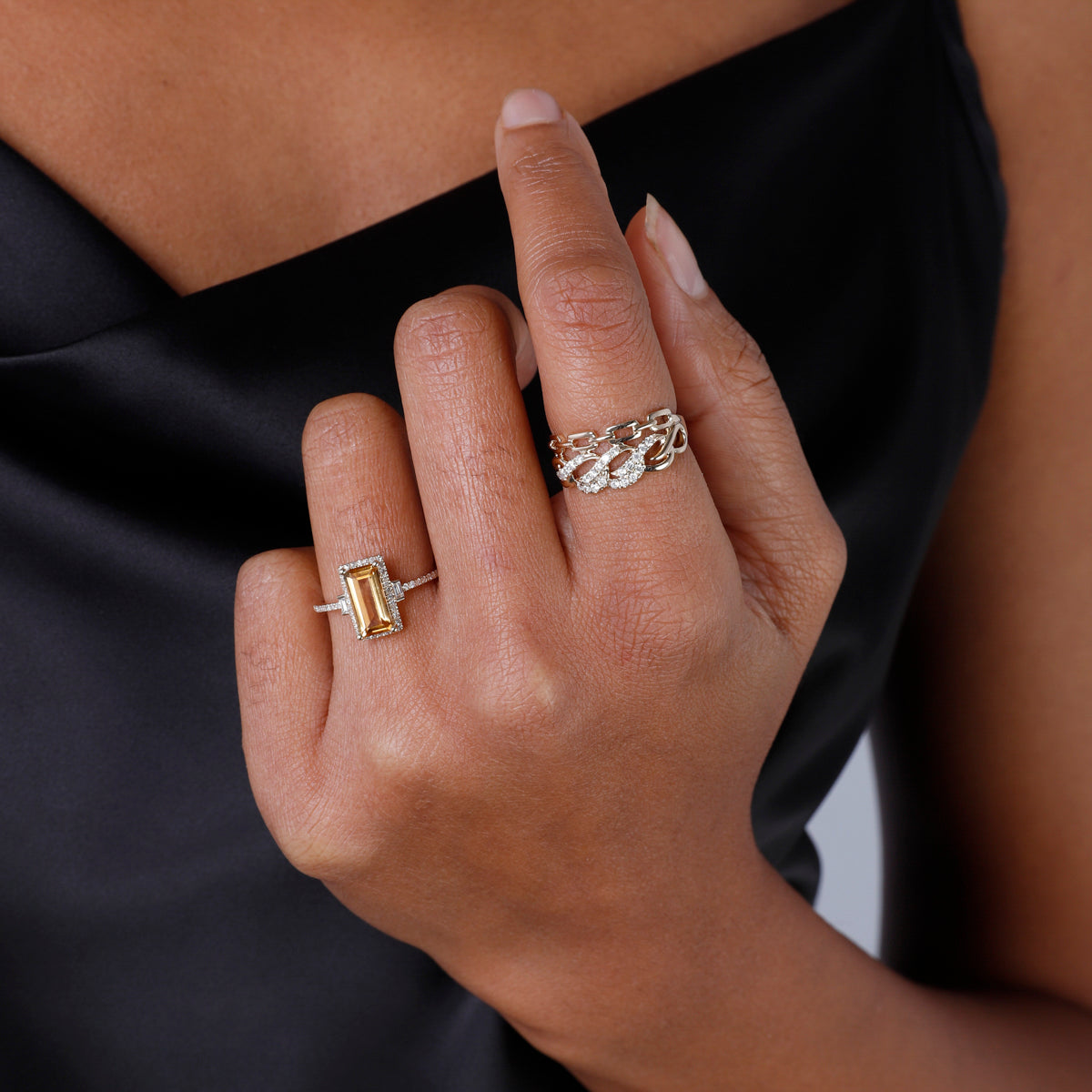 Chains Ring