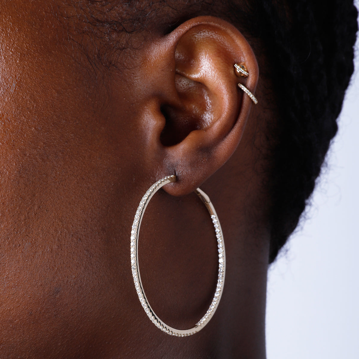 Inside-out Single Row Hoops