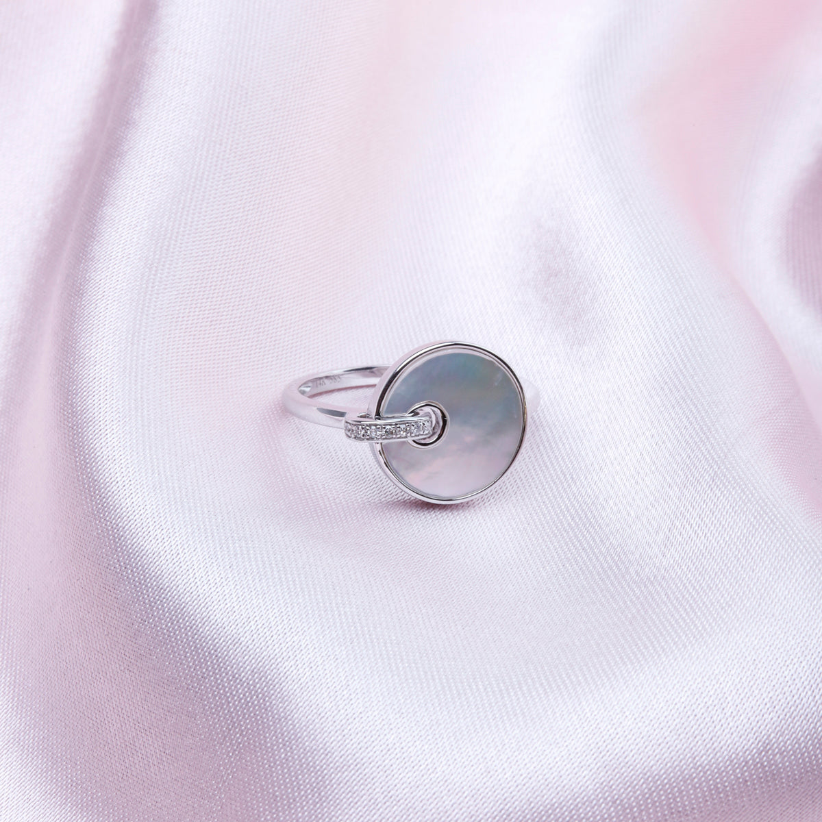 Mother of Pearl Disc Ring