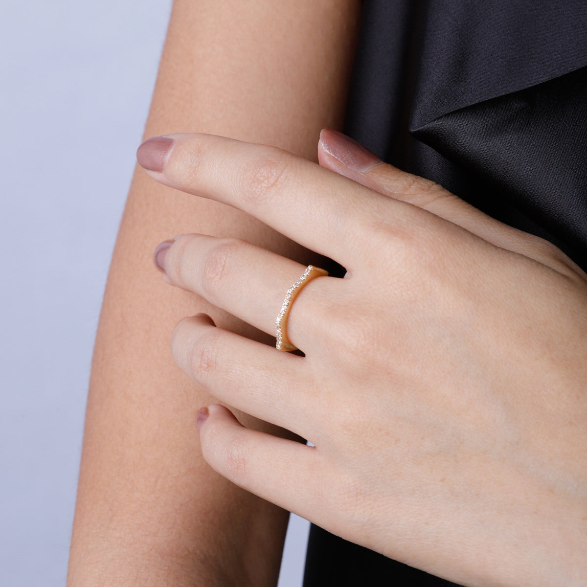 Diamond Thin Wave Ring