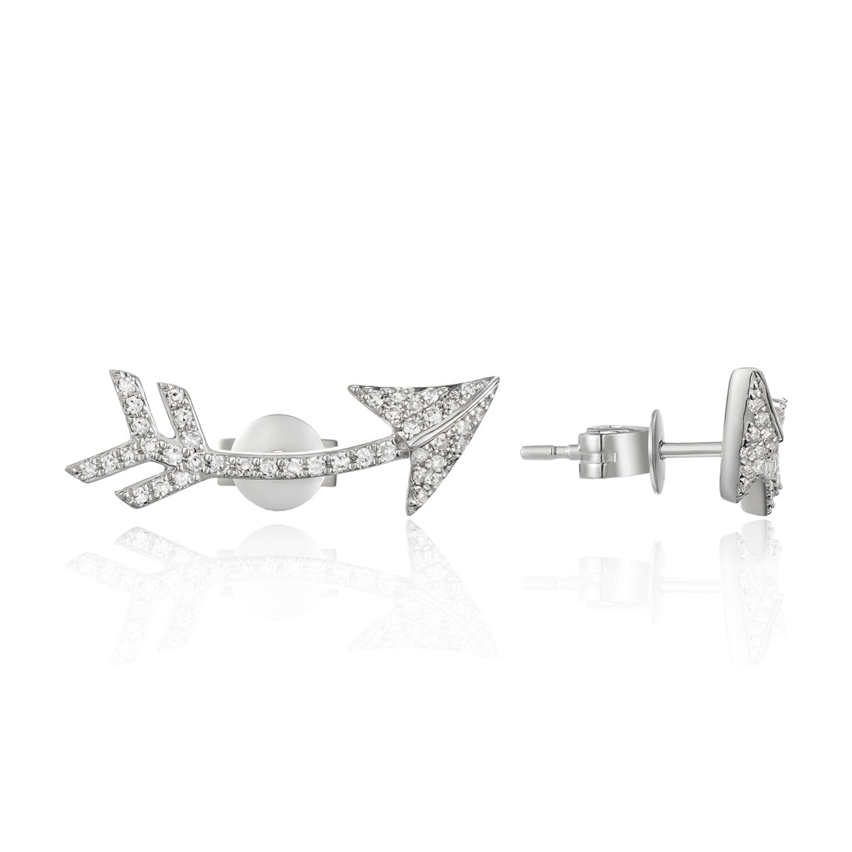 Stud Arrow Earrings are crafted with precision and style. Add a touch of sophistication.