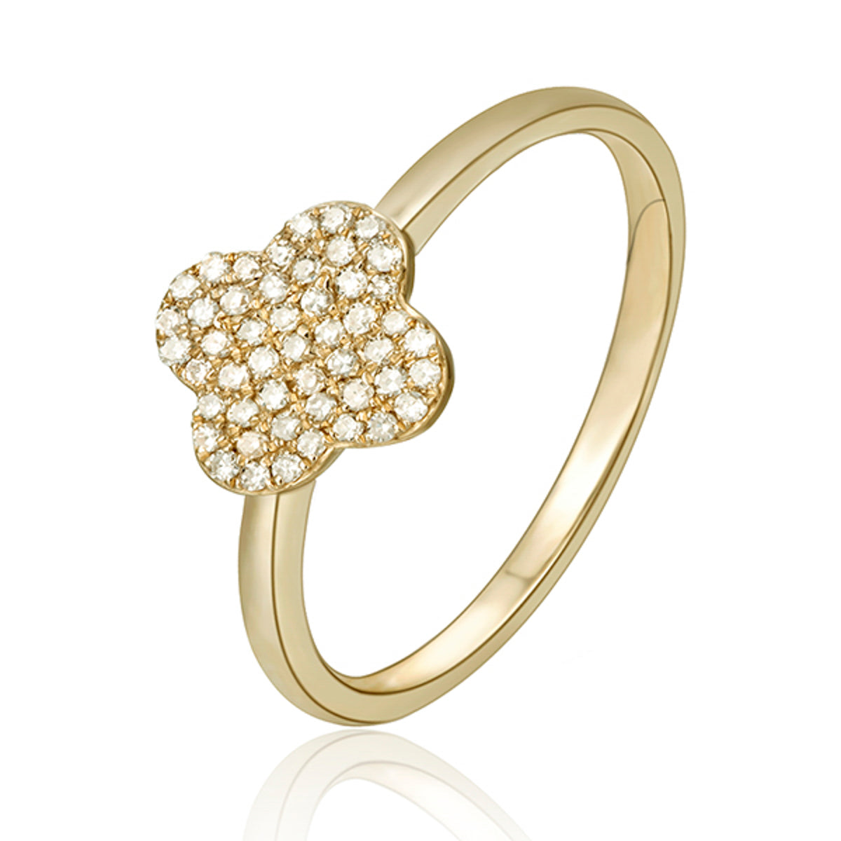 Alhambra Diamond Pave Ring with stunning diamond details. 