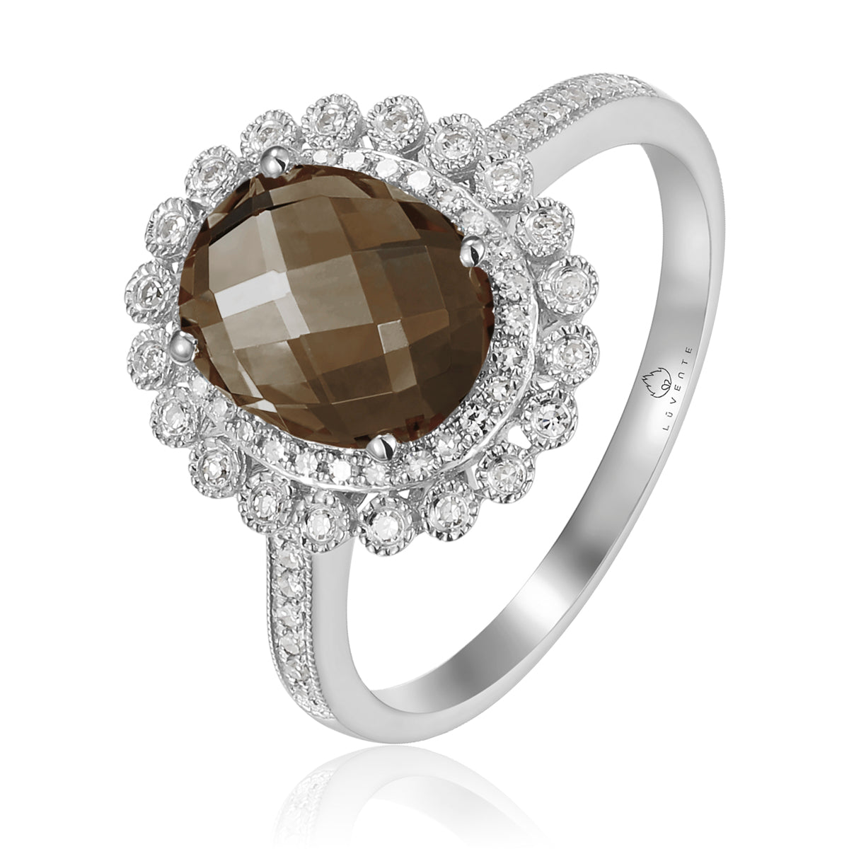 Intricately carved floral patterns and gemstones in the center adds to the ring's luxurious aura. 