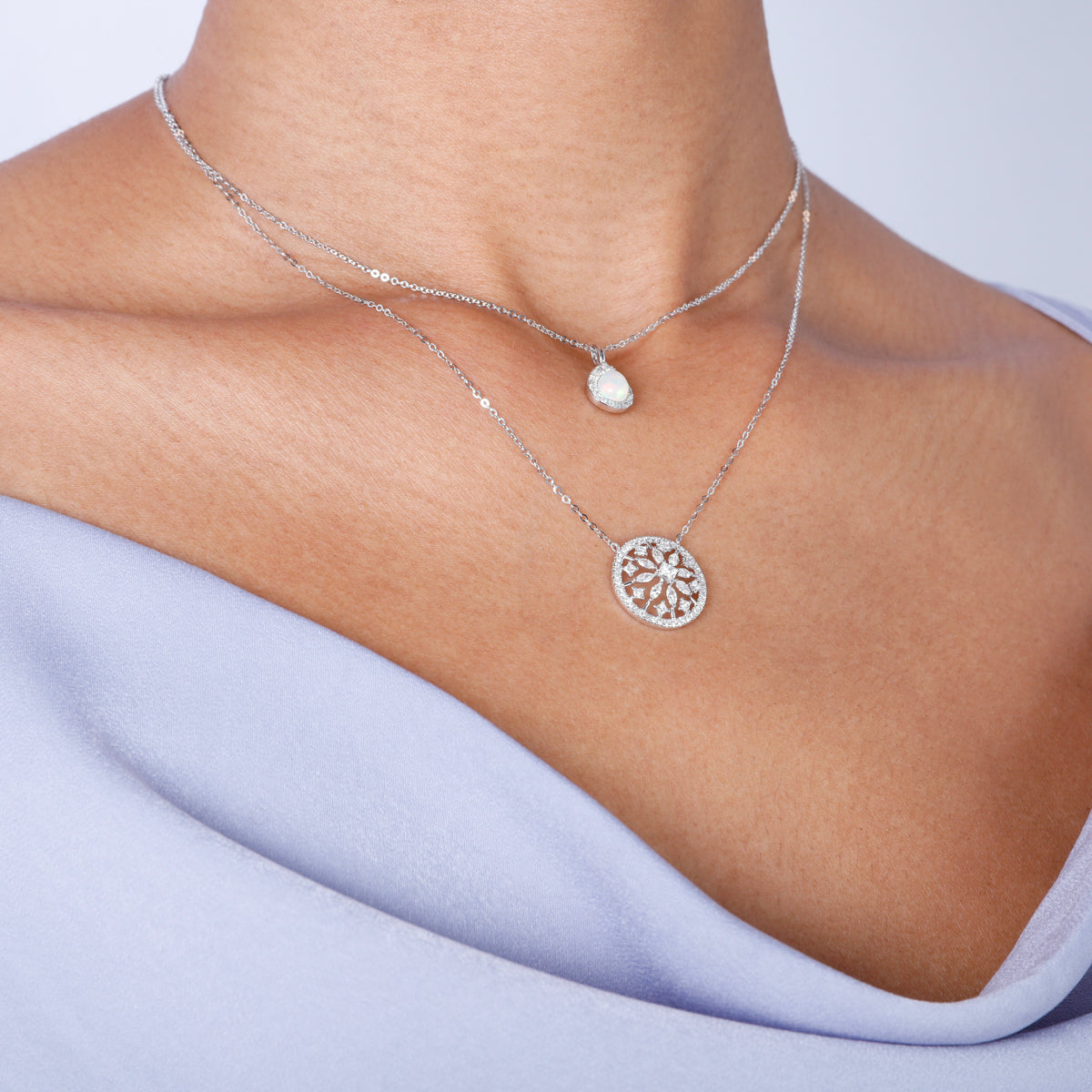 Elegant Circle Diamond Necklace