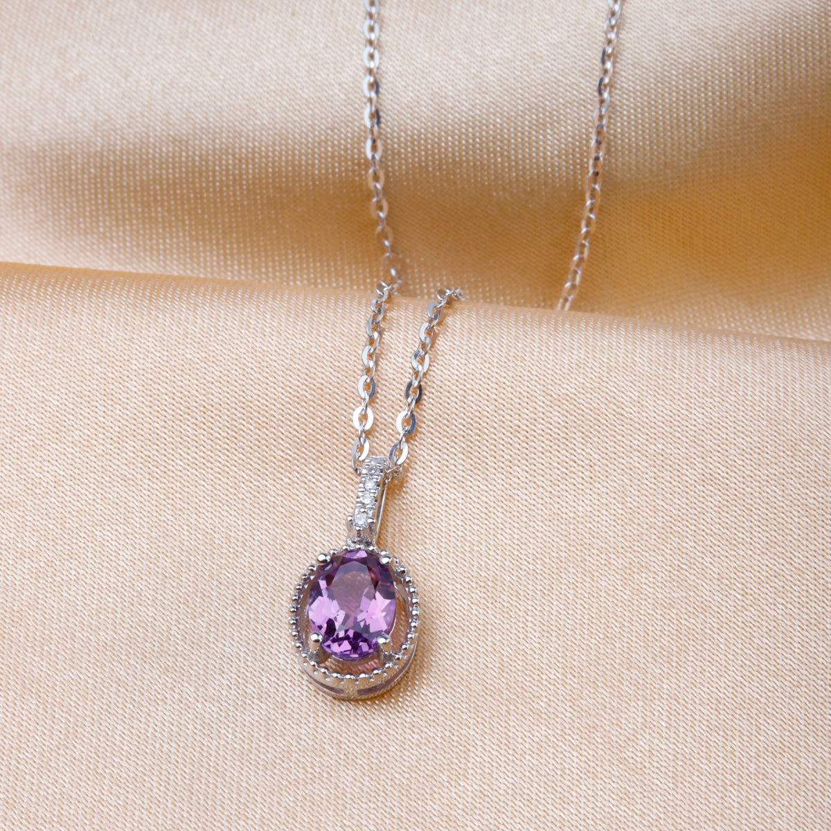 Open Halo Oval Necklace