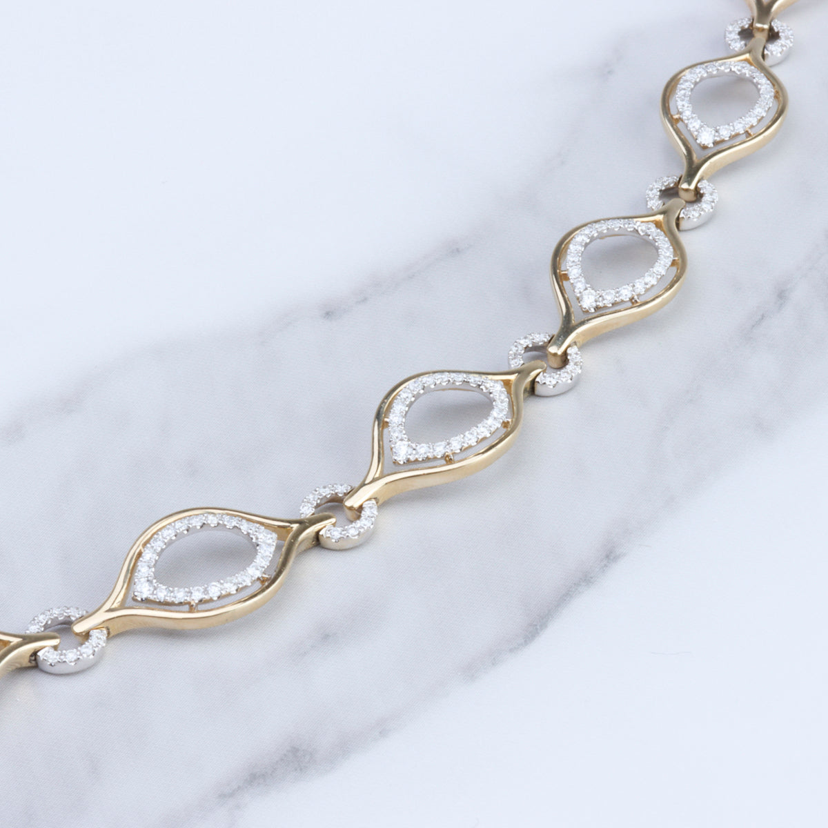 Pointed Oval Bracelet