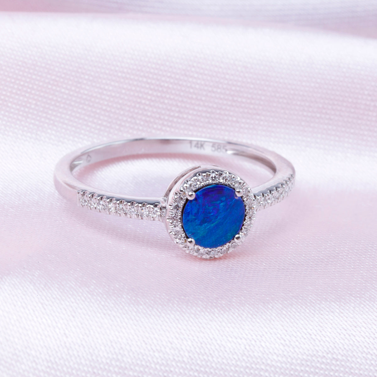 Halo Round Ring