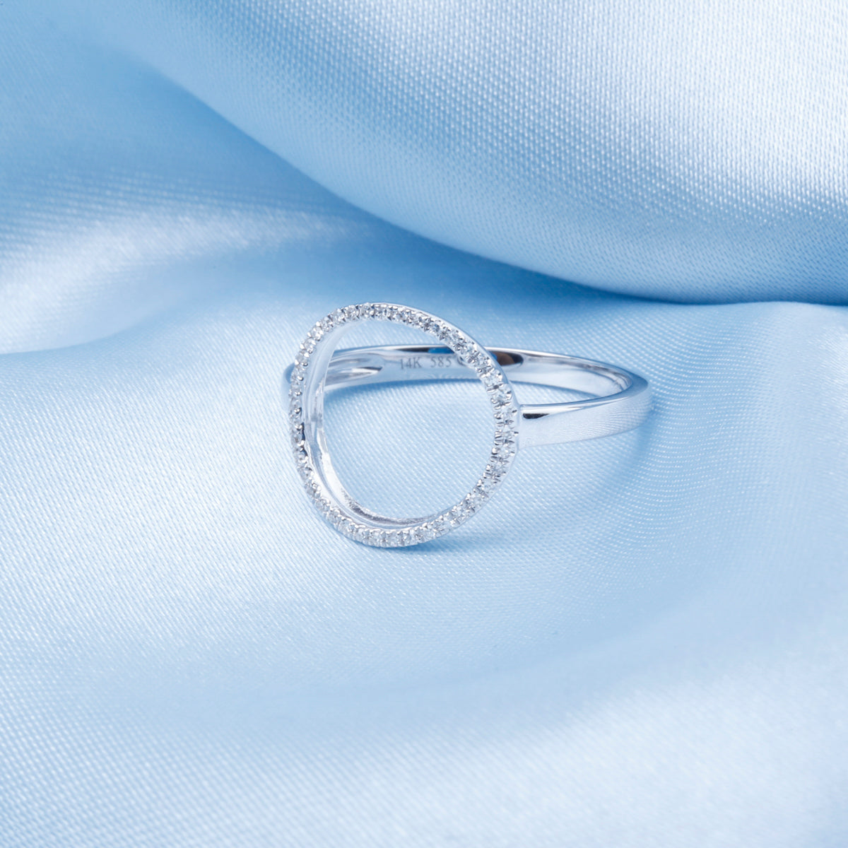 Round Frame Ring