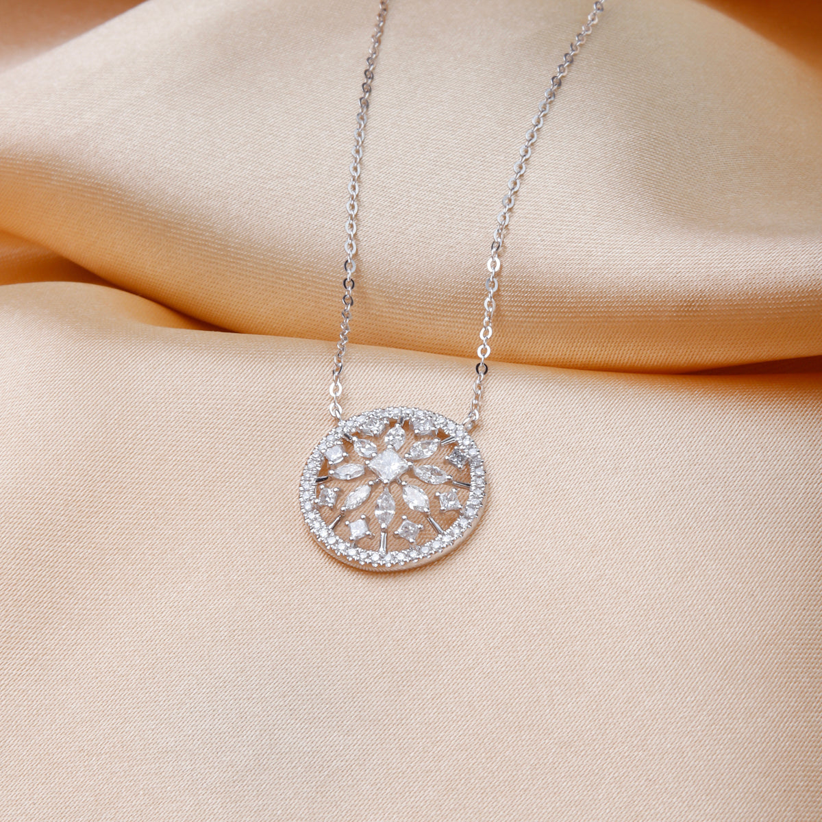 Elegant Circle Diamond Necklace