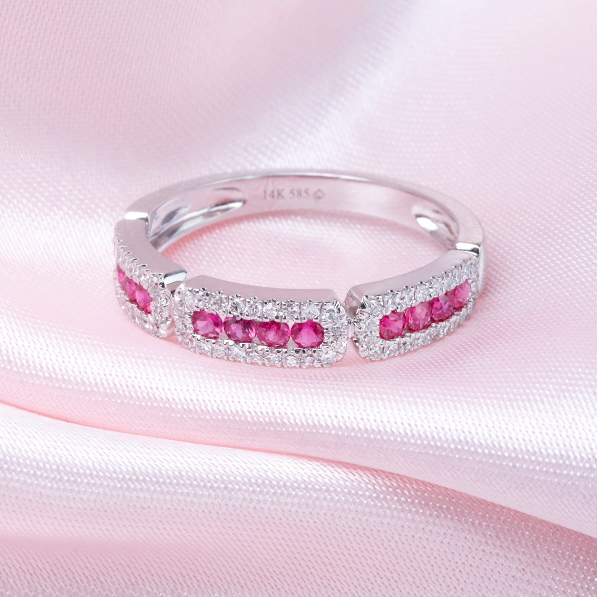 Discover our Art Deco Band Rings. Handcrafted jewelry featuring stunning diamonds and precious gems