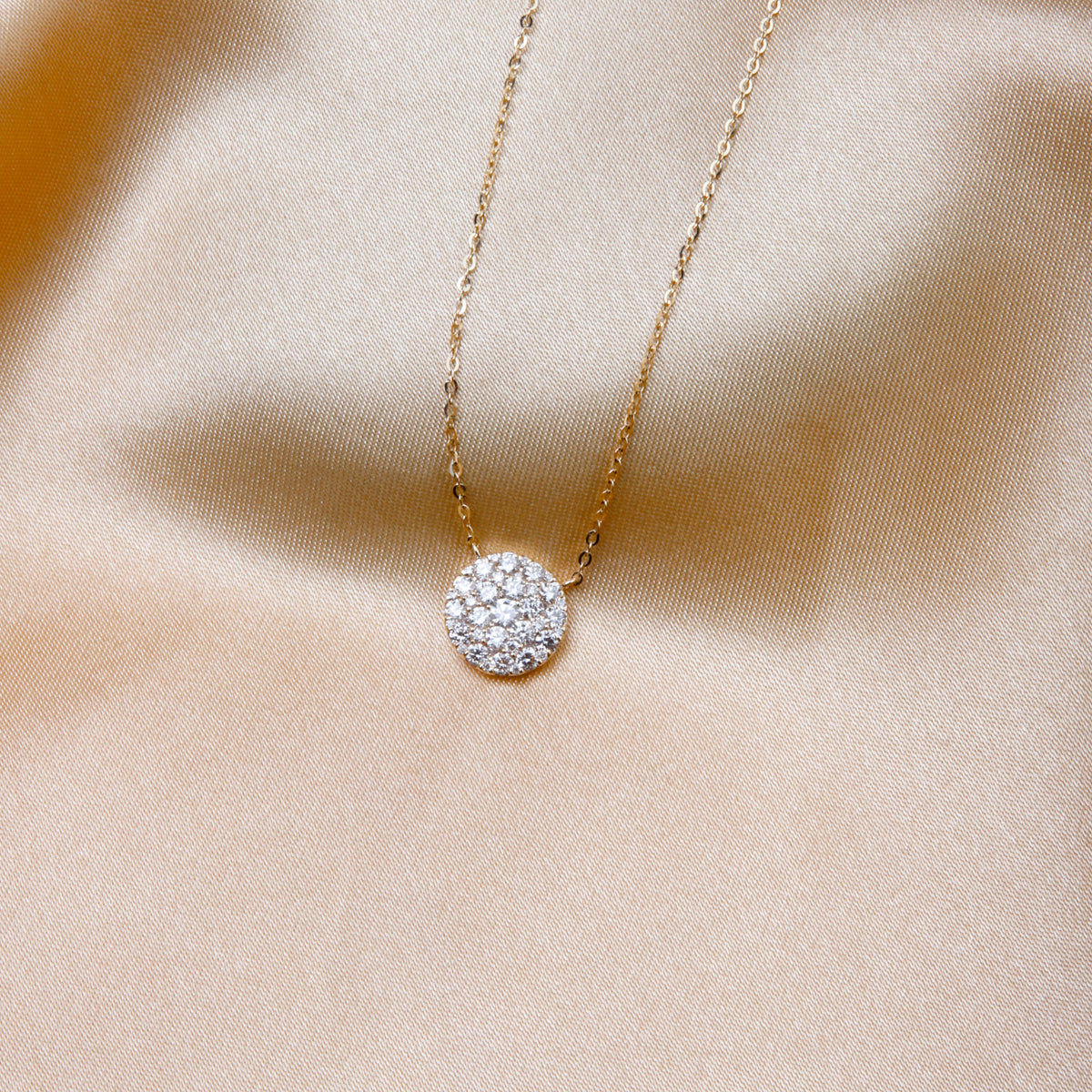 Cluster Round Diamond Necklace