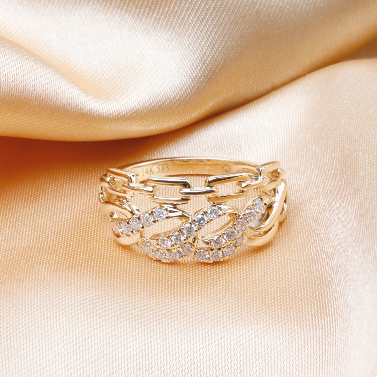 Chains Ring